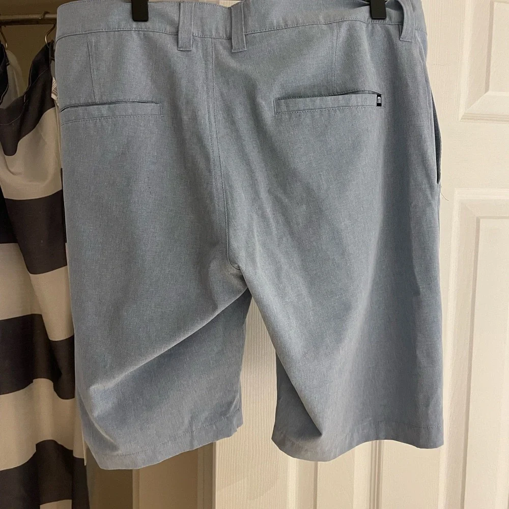 Travis‎ Mathew Light Blue Performance Golf Shorts size 32 waist